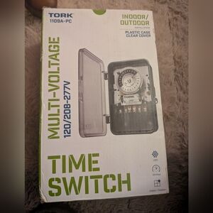 Tork Multi-Voltage Time Switch